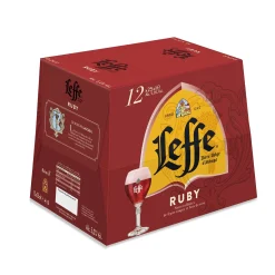 Bouteilles de Leffe rouge 6x25cl disposées en pack