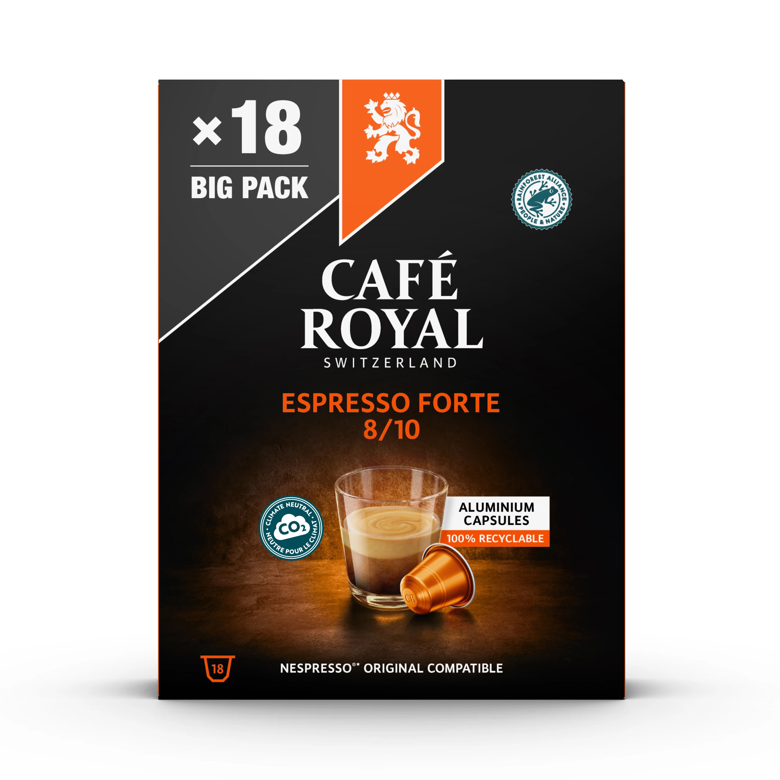 Capsules Café Royal compatibles Nespresso posées sur une table en bois